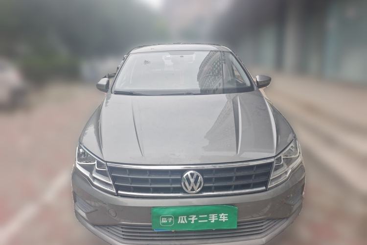 Used Volkswagen Jetta 2017 1.5L Automatic Fashion Model Front