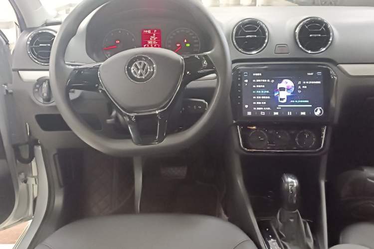 Used Volkswagen Jetta 2017 1.5L Automatic Comfort Model Audio And AC Panel