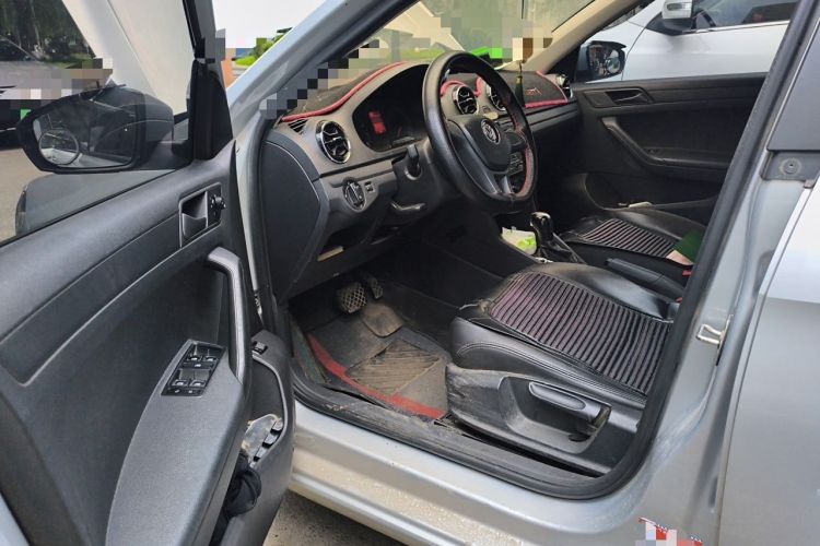 Used Volkswagen Jetta 2017 1.5L Automatic Fashion Model Driver Seat
