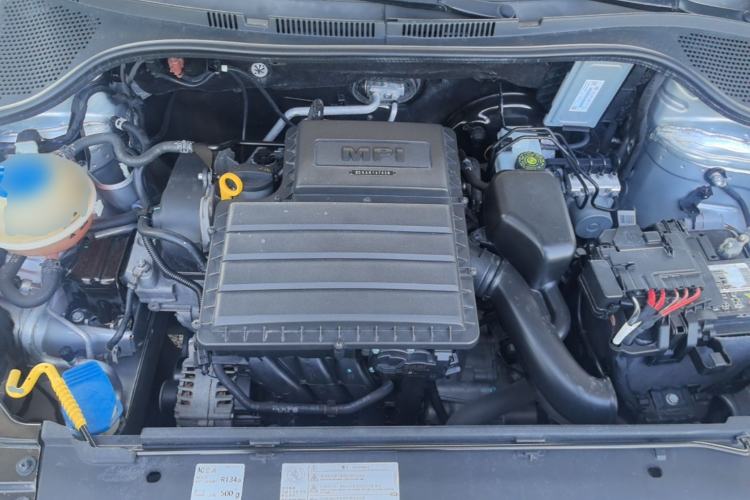 Used Volkswagen Jetta 2017 1.4L Manual Comfort Model Engine Bay