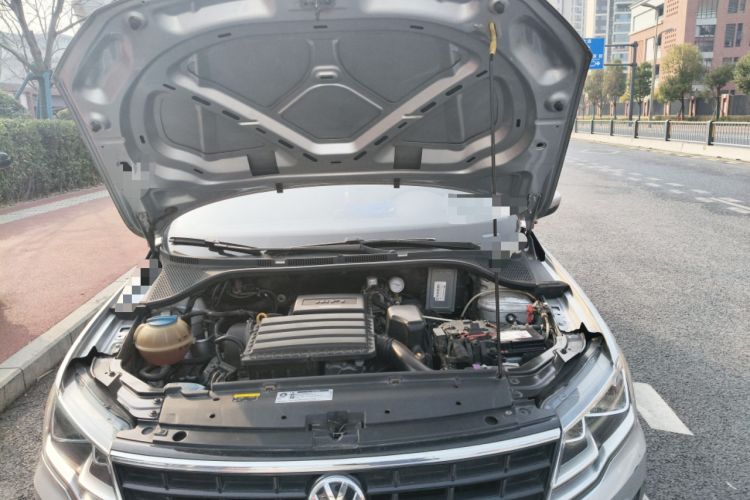 Used Volkswagen Jetta 2017 1.4L Manual Fashion Edition Engine Bay