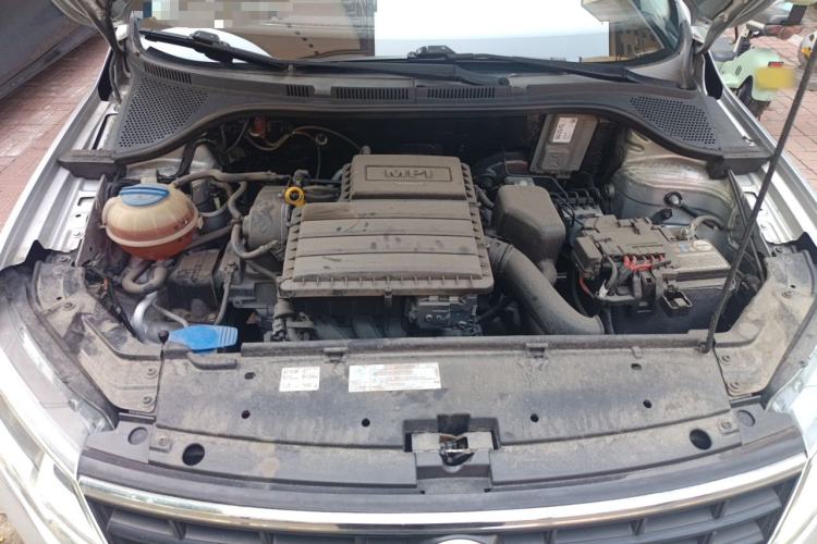 Used Volkswagen Jetta 2017 1.5L Manual Fashion Edition Engine Bay