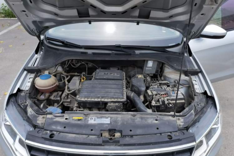 Used Volkswagen Jetta 2017 1.5L Automatic Fashion Model Engine Bay