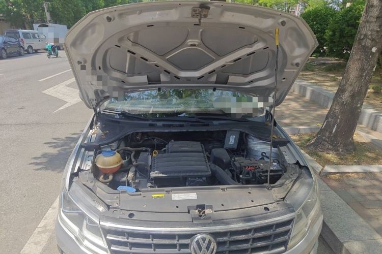 Used Volkswagen Jetta 2017 1.4L Manual Fashion Edition Engine Bay