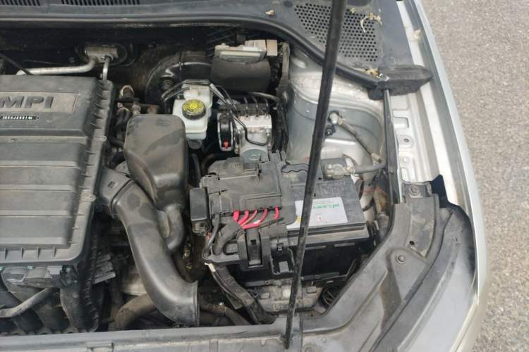 Used Volkswagen Jetta 2017 1.4L Manual Comfort Model Engine Bay Left