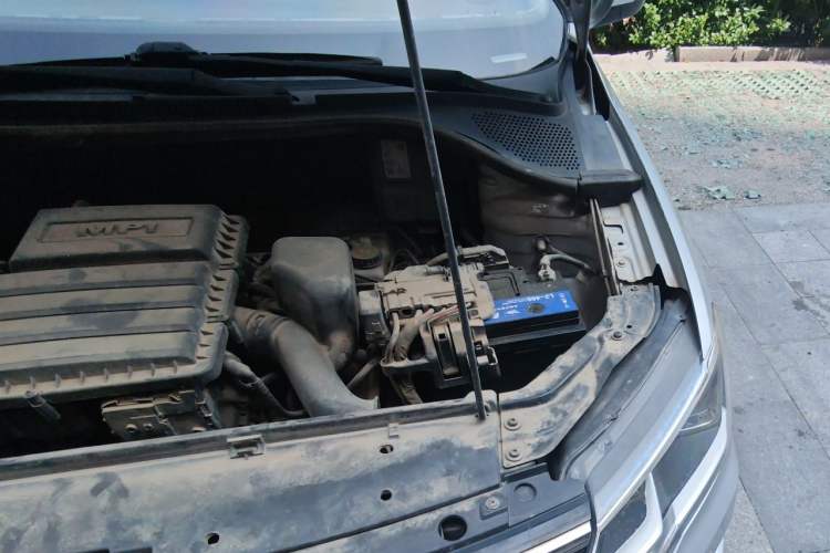 Used Volkswagen Jetta 2017 1.5L Automatic Fashion Model Engine Bay Left