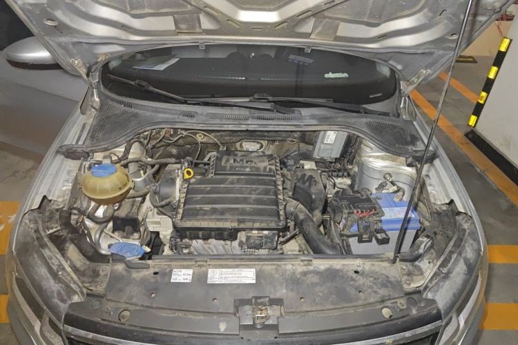 Used Volkswagen Jetta 2017 1.5L Manual Fashion Edition Engine Bay