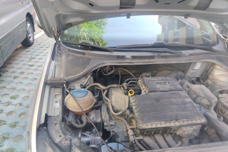 Used Volkswagen Jetta 2017 1.5L Automatic Comfort Model Engine Bay Right