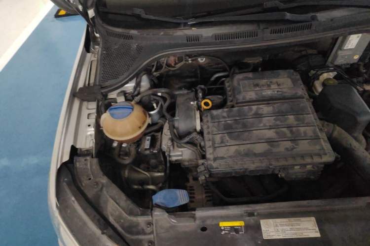 Used Volkswagen Jetta 2017 1.5L Automatic Comfort Model Engine Bay Right
