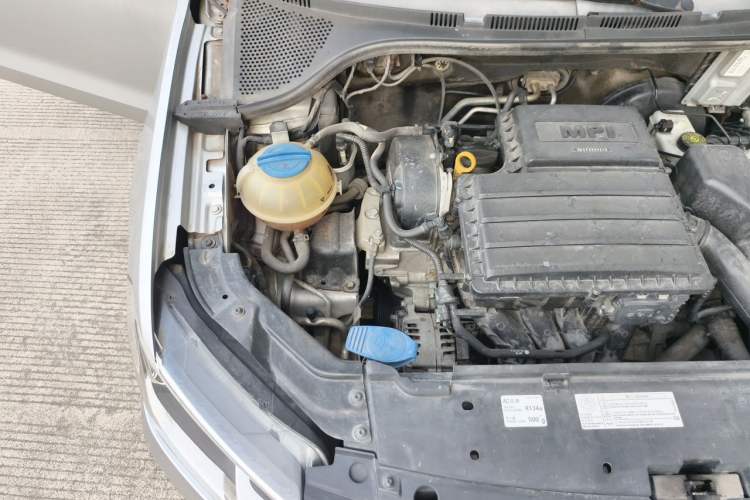 Used Volkswagen Jetta 2017 1.5L Automatic Fashion Model Engine Bay Right