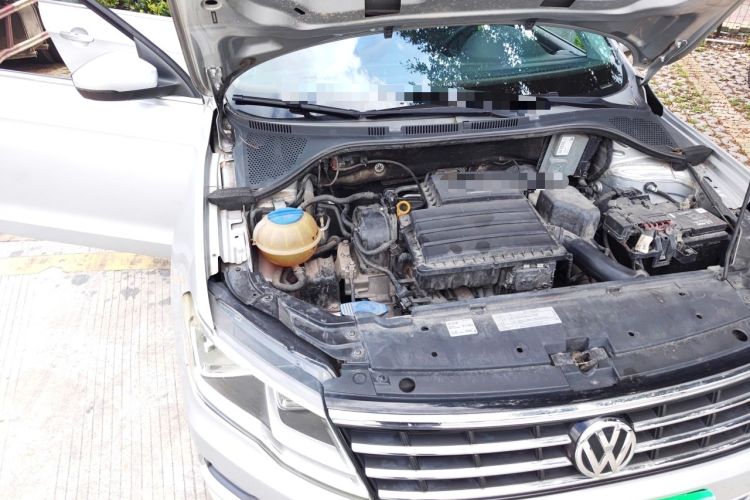 Used Volkswagen Jetta 2017 1.5L Automatic Comfort Model Engine Bay Right