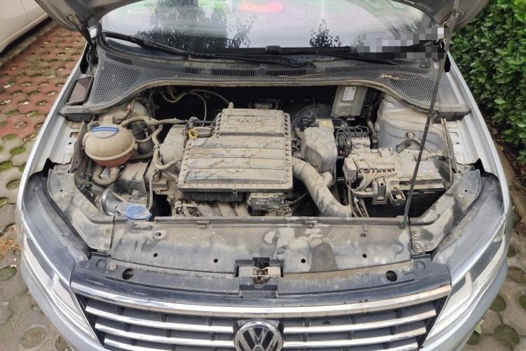 Used Volkswagen Jetta 2017 1.5L Manual Fashion Edition Engine Bay