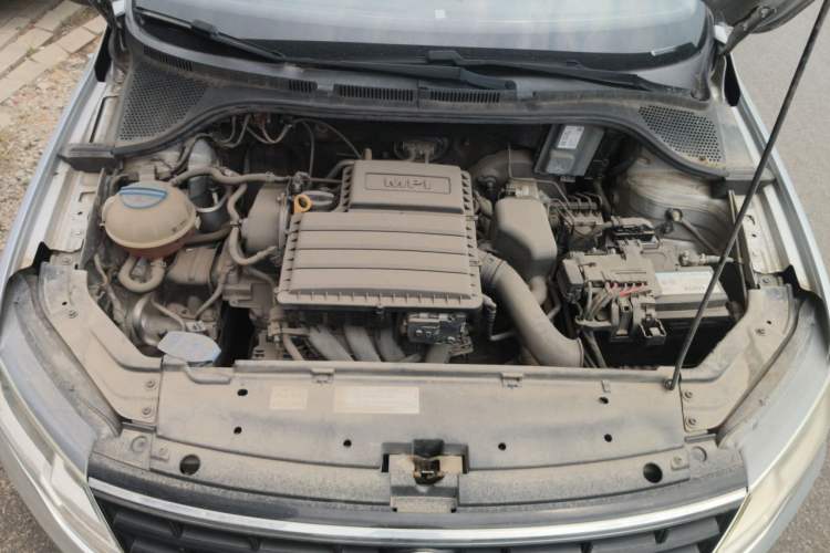 Used Volkswagen Jetta 2017 1.5L Automatic Fashion Model Engine Bay