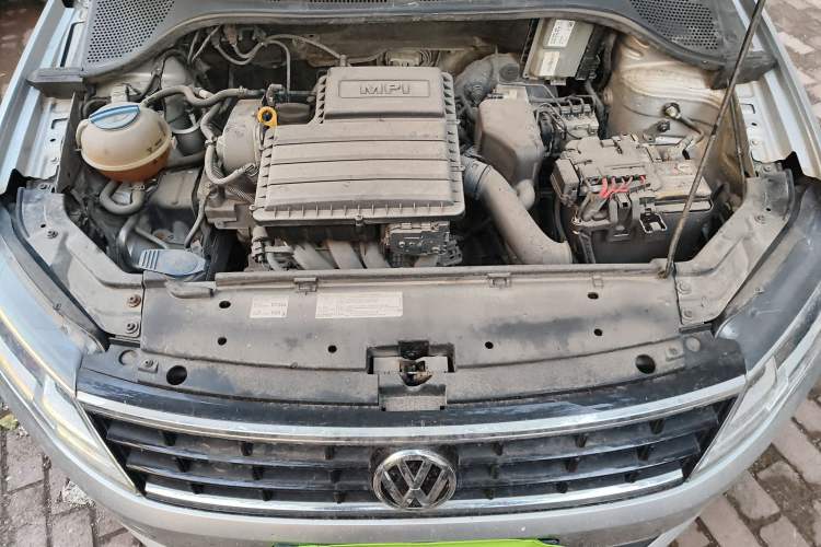 Used Volkswagen Jetta 2017 1.5L Manual Fashion Edition Engine Bay