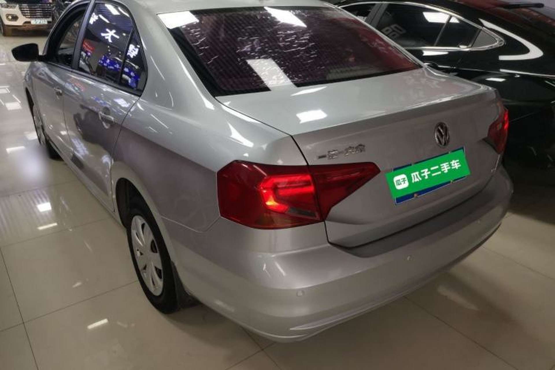 Used Volkswagen Jetta 2017 1.5L Automatic Fashion Model Exterior 2