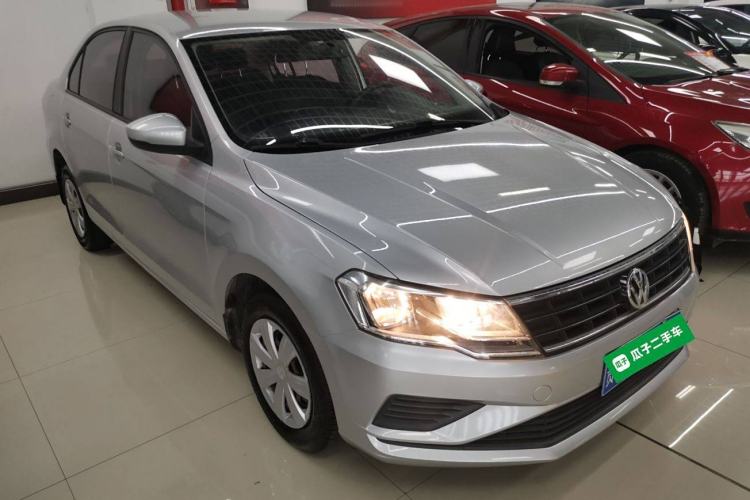 Used Volkswagen Jetta 2017 1.5L Automatic Fashion Model Exterior 2