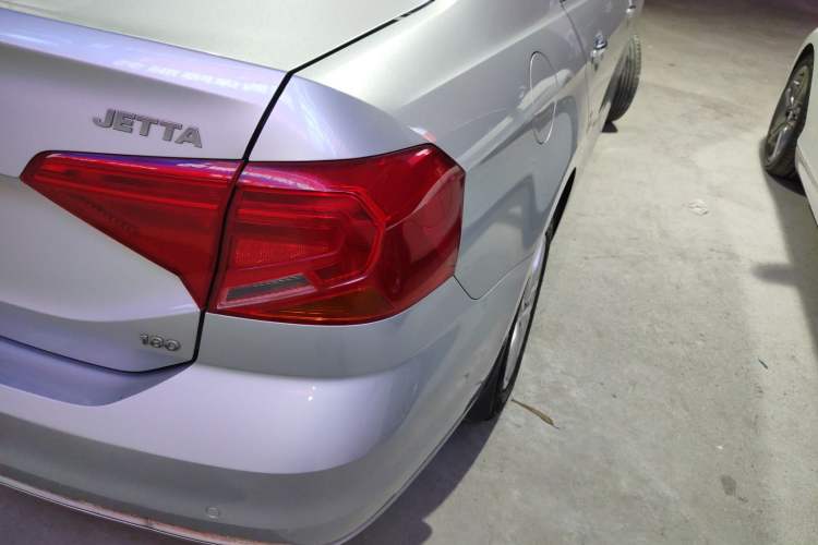 Used Volkswagen Jetta 2017 1.5L Automatic Comfort Model Exterior 3