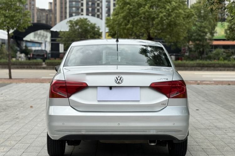 Used Volkswagen Jetta 2017 1.5L Automatic Comfort Model Exterior 6