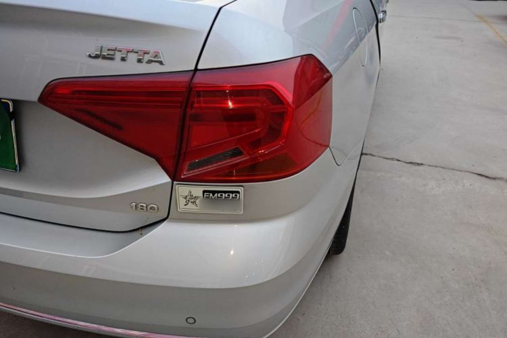 Used Volkswagen Jetta 2017 1.5L Automatic Luxury Model Exterior 6