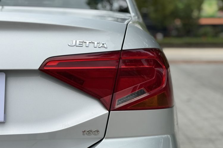 Used Volkswagen Jetta 2017 1.5L Automatic Comfort Model Exterior 8
