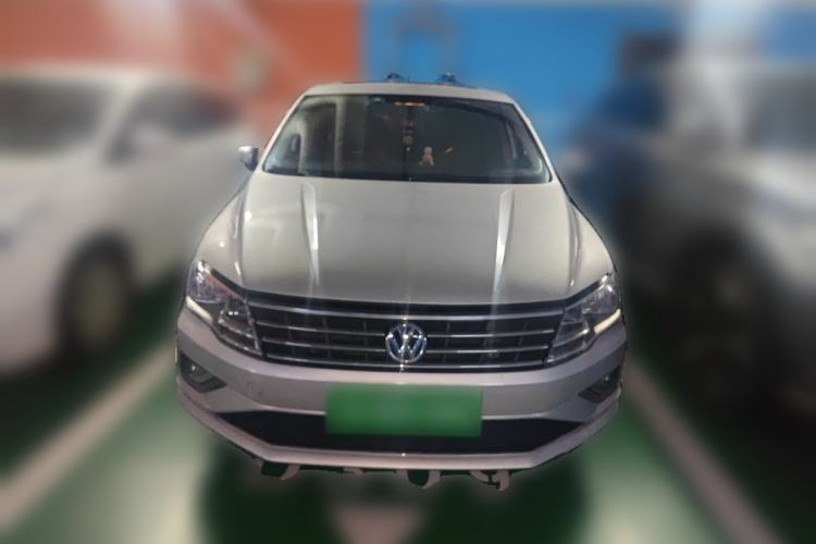 Used Volkswagen Jetta 2017 1.5L Manual Comfort Model Front