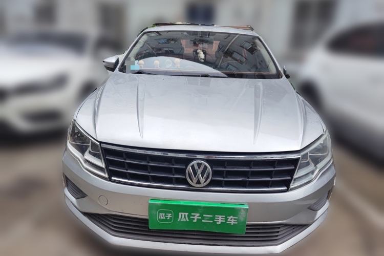 Used Volkswagen Jetta 2017 1.5L Automatic Fashion Model Front