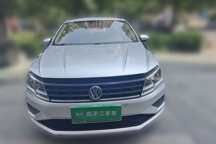 Used Volkswagen Jetta 2017 1.5L Automatic Fashion Model Front