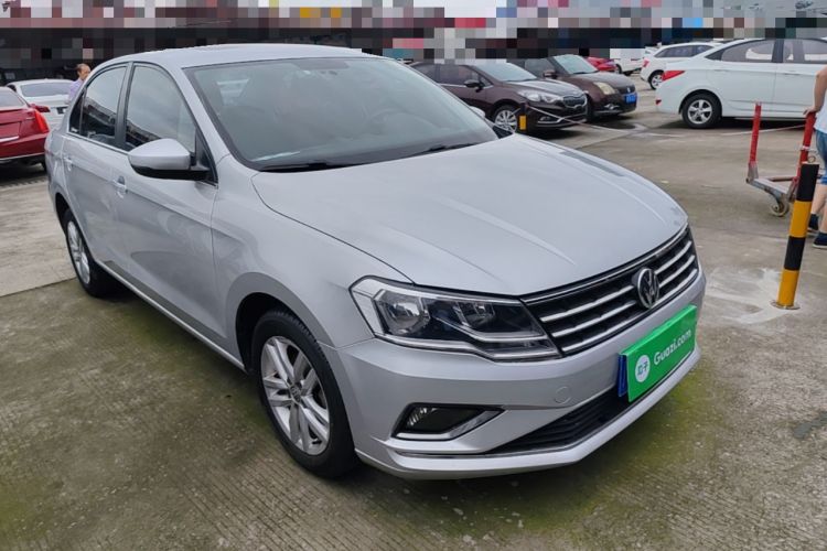 Used Volkswagen Jetta 2017 1.5L Automatic Comfort Model Front Right 45 Deg