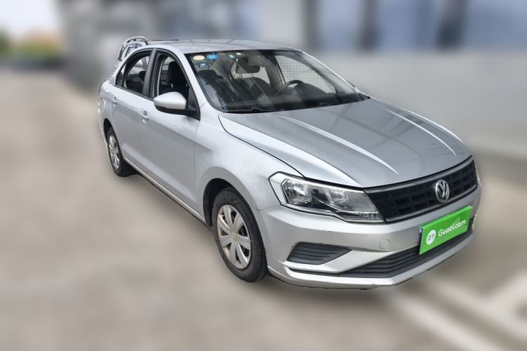 Used Volkswagen Jetta 2017 1.5L Automatic Fashion Model Front Right 45 Deg