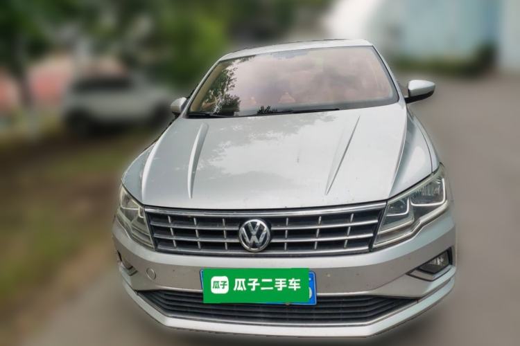 Used Volkswagen Jetta 2017 1.5L Automatic Luxury Model Front