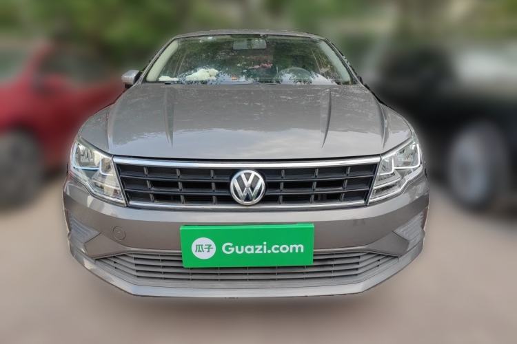 Used Volkswagen Jetta 2017 1.5L Automatic Fashion Model Front