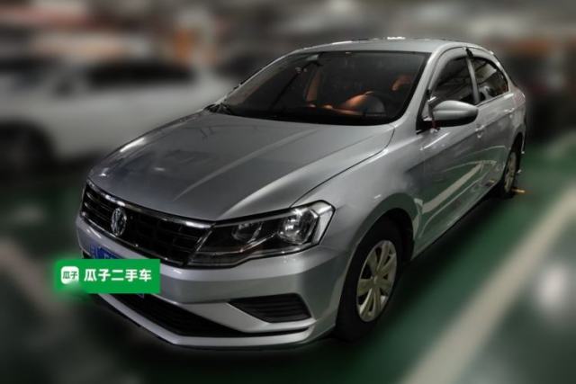 Used Volkswagen Jetta 2017 1.5L Manual Fashion Edition