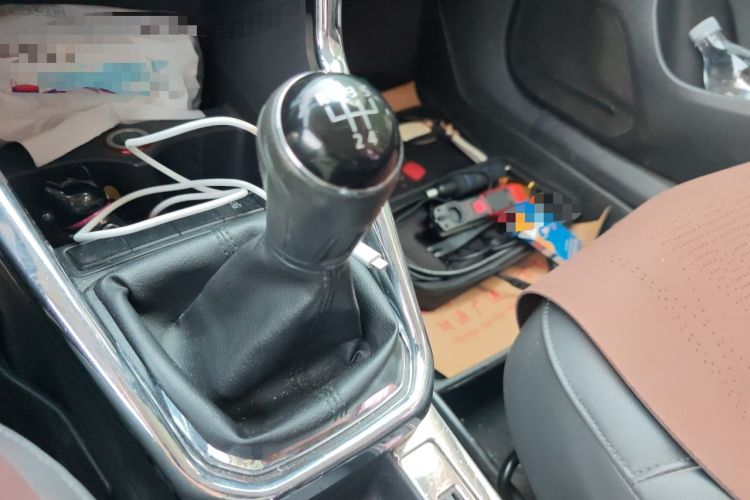 Used Volkswagen Jetta 2017 1.5L Manual Comfort Model Gear Lever