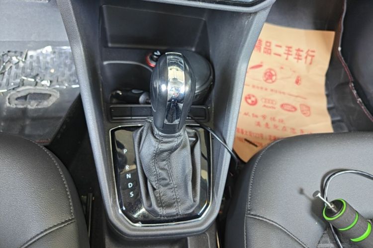 Used Volkswagen Jetta 2017 1.5L Automatic Comfort Model Gear Lever