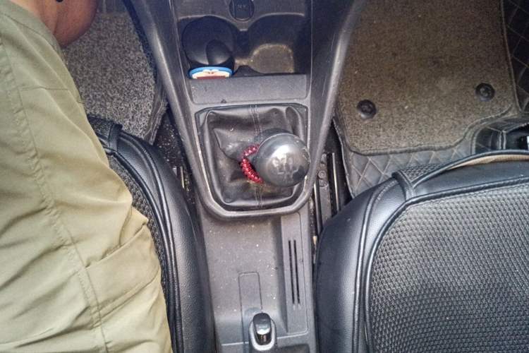 Used Volkswagen Jetta 2017 1.4L Manual Fashion Edition Gear Lever