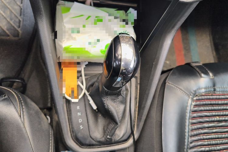 Used Volkswagen Jetta 2017 1.5L Automatic Fashion Model Gear Lever
