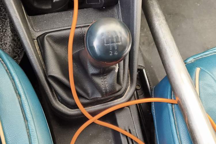 Used Volkswagen Jetta 2017 1.5L Manual Fashion Edition Gear Lever