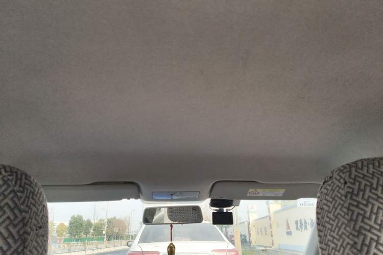 Used Volkswagen Jetta 2017 1.4L Manual Fashion Edition Headliner