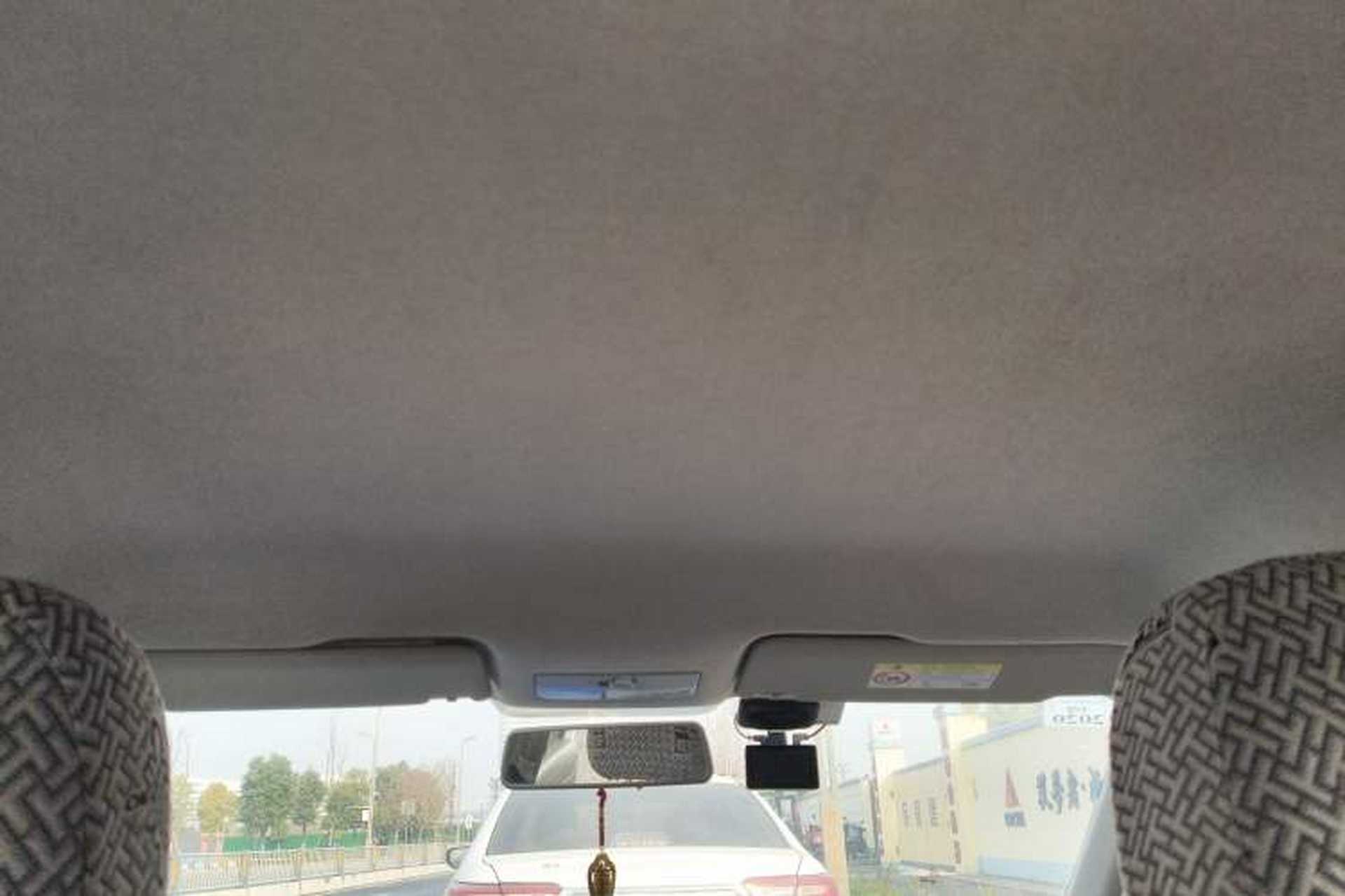 Used Volkswagen Jetta 2017 1.4L Manual Fashion Edition Headliner