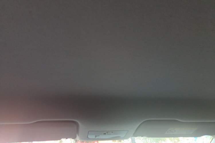 Used Volkswagen Jetta 2017 1.5L Manual Fashion Edition Headliner