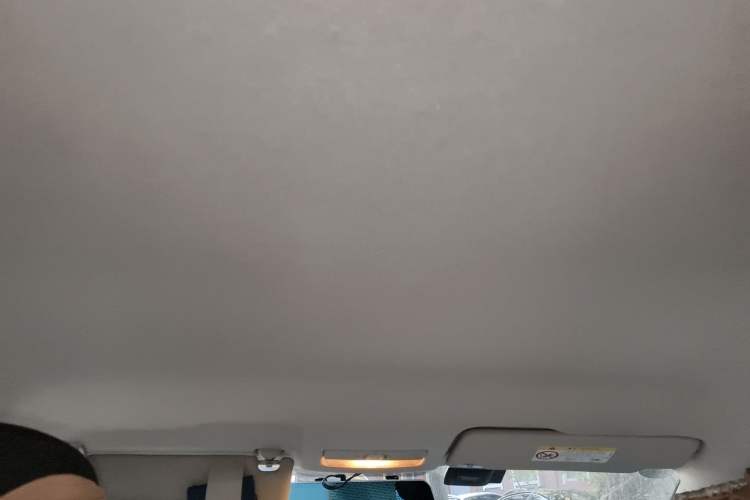 Used Volkswagen Jetta 2017 1.5L Manual Fashion Edition Headliner