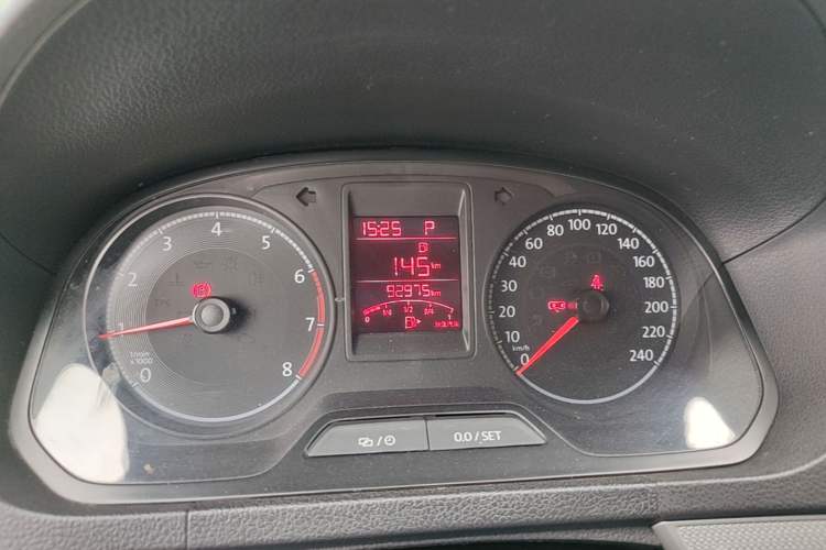 Used Volkswagen Jetta 2017 1.5L Automatic Comfort Model Instrument Cluster