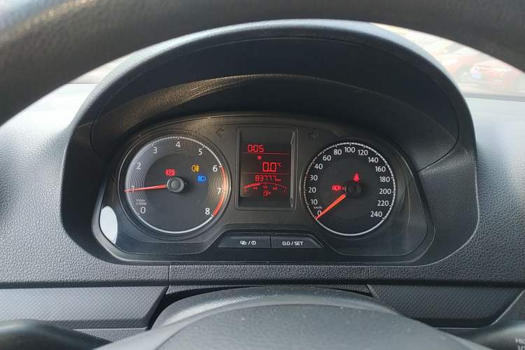 Used Volkswagen Jetta 2017 1.4L Manual Fashion Edition Instrument Cluster