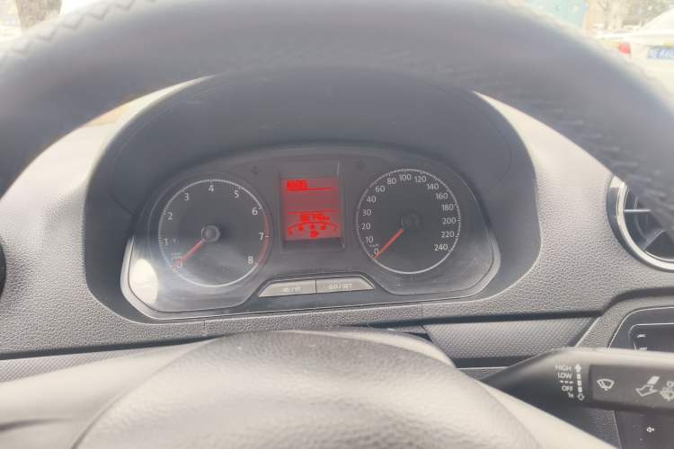 Used Volkswagen Jetta 2017 1.4L Manual Fashion Edition Instrument Cluster
