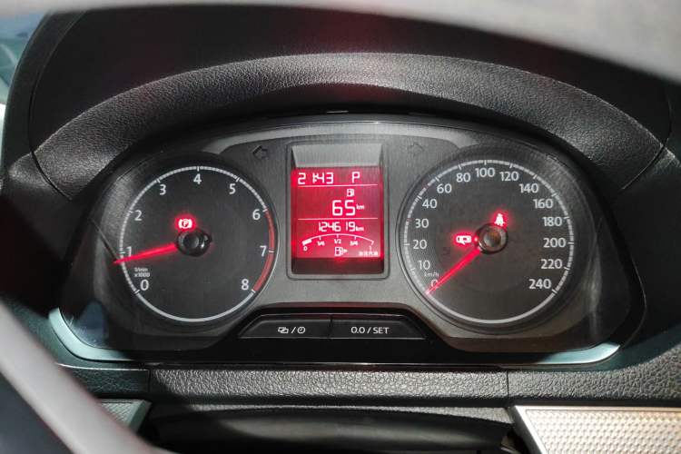 Used Volkswagen Jetta 2017 1.5L Automatic Comfort Model Instrument Cluster