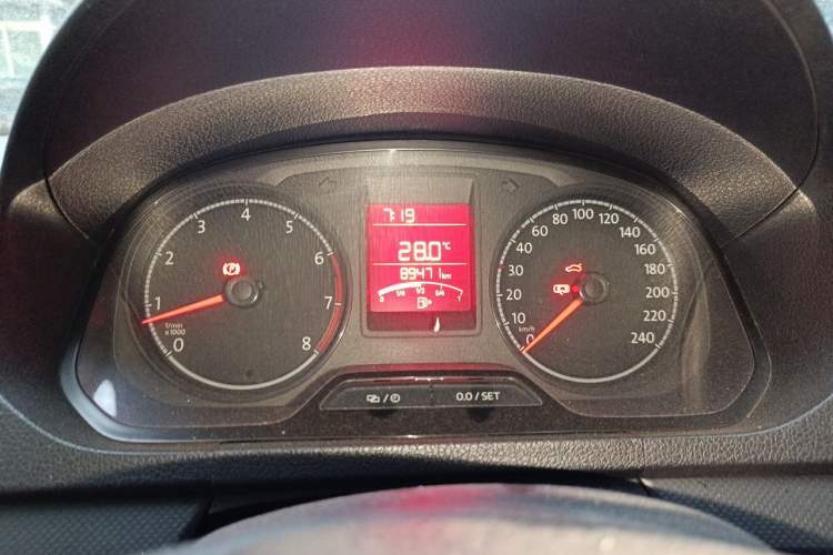 Used Volkswagen Jetta 2017 1.4L Manual Fashion Edition Instrument Cluster