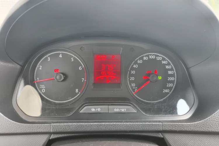 Used Volkswagen Jetta 2017 1.5L Automatic Fashion Model Instrument Cluster