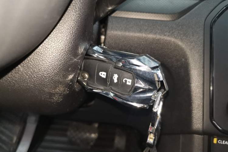 Used Volkswagen Jetta 2017 1.5L Automatic Fashion Model Interior 1