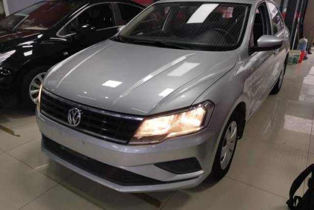 Ojetý Volkswagen Jetta 2017 1.5L Automatic Fashion Model
