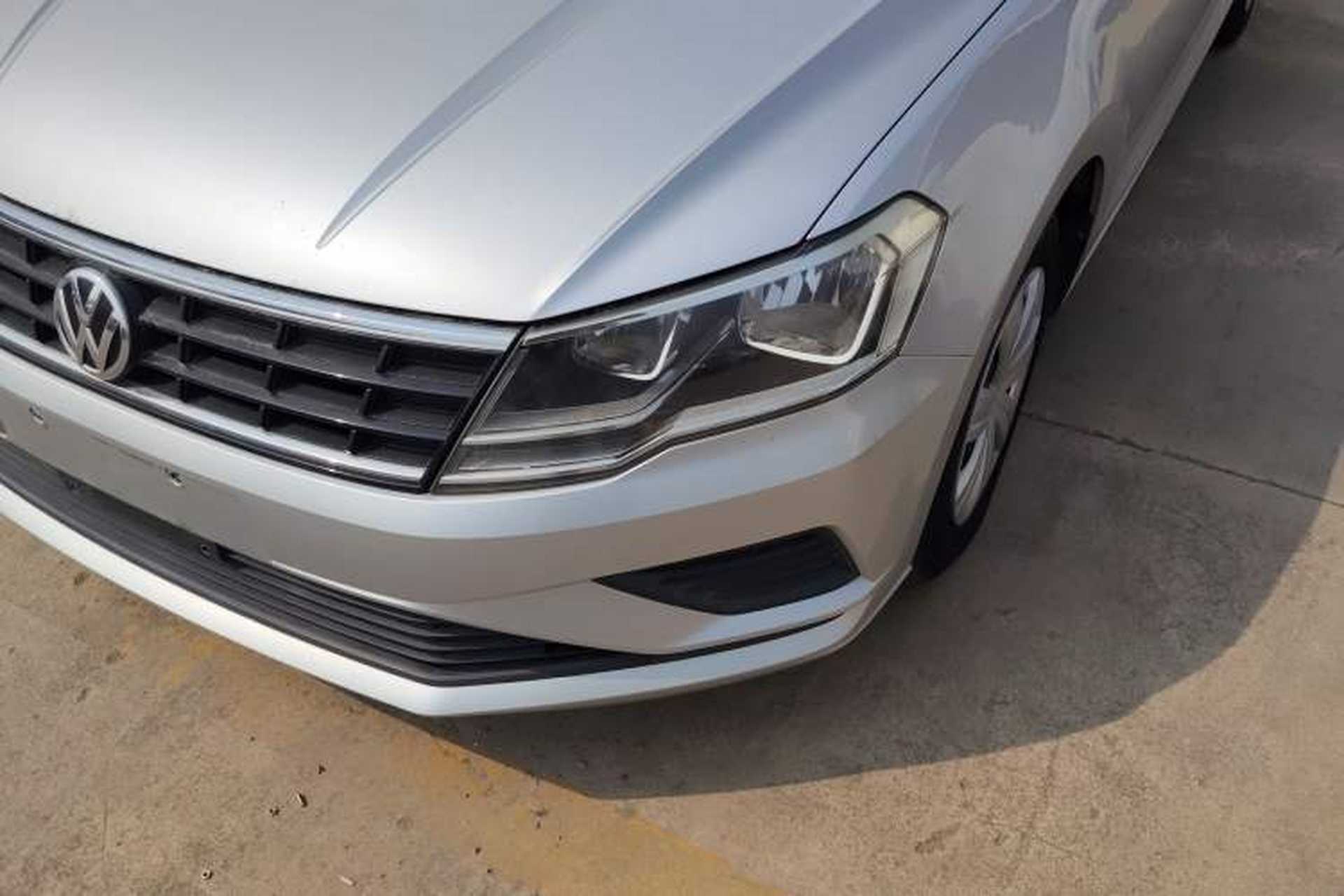 Used Volkswagen Jetta 2017 1.4L Manual Fashion Edition Left Front Headlight